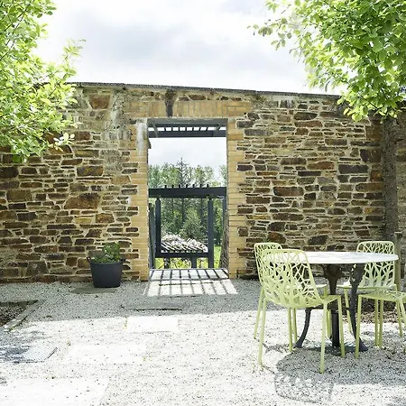 The Cornwall & 4*