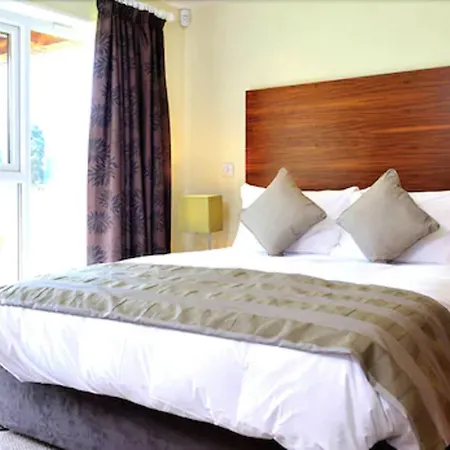 Hotel The Cornwall & 4*