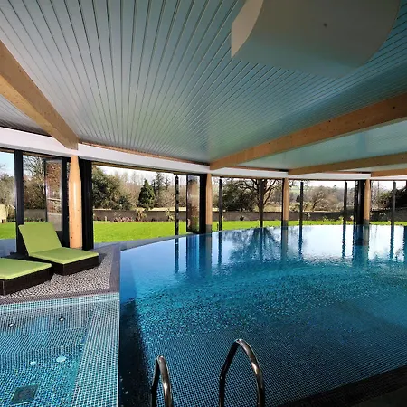 Hotel The Cornwall &