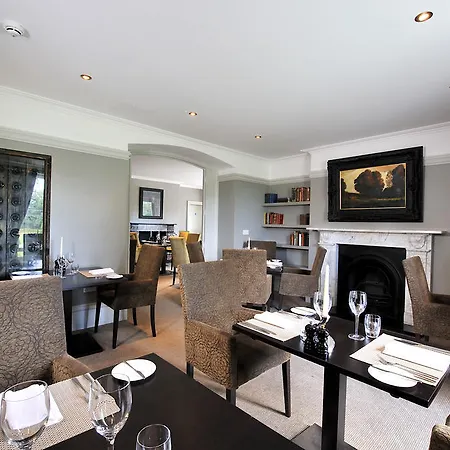 The Cornwall & 4*